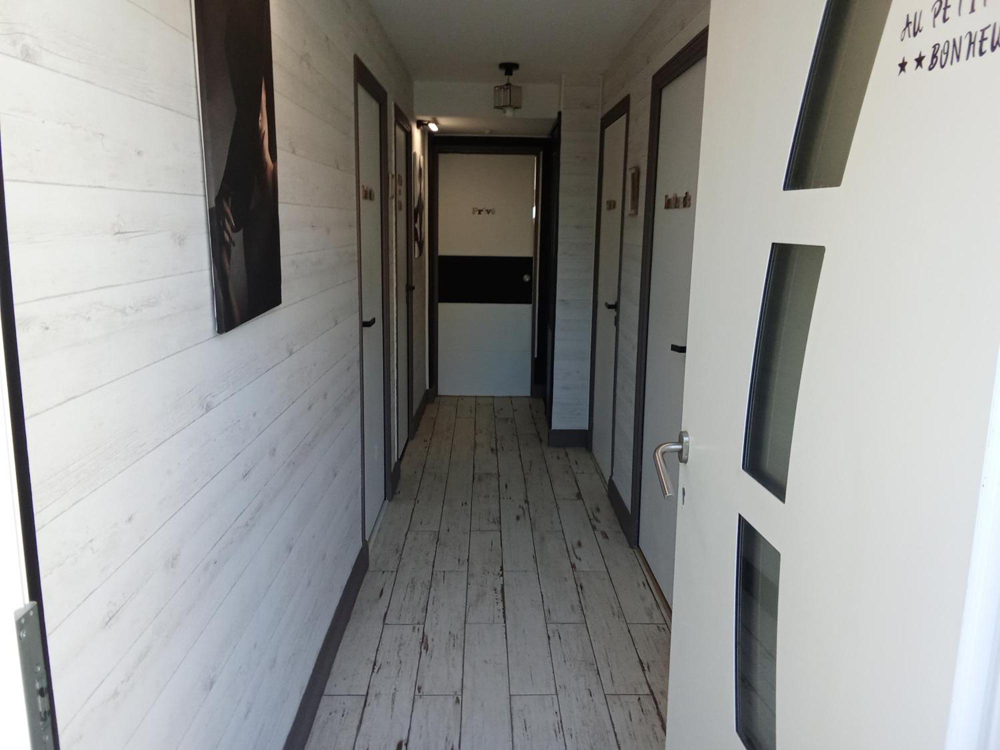 Au Petit Bonheur Apartment Ferques Exterior photo